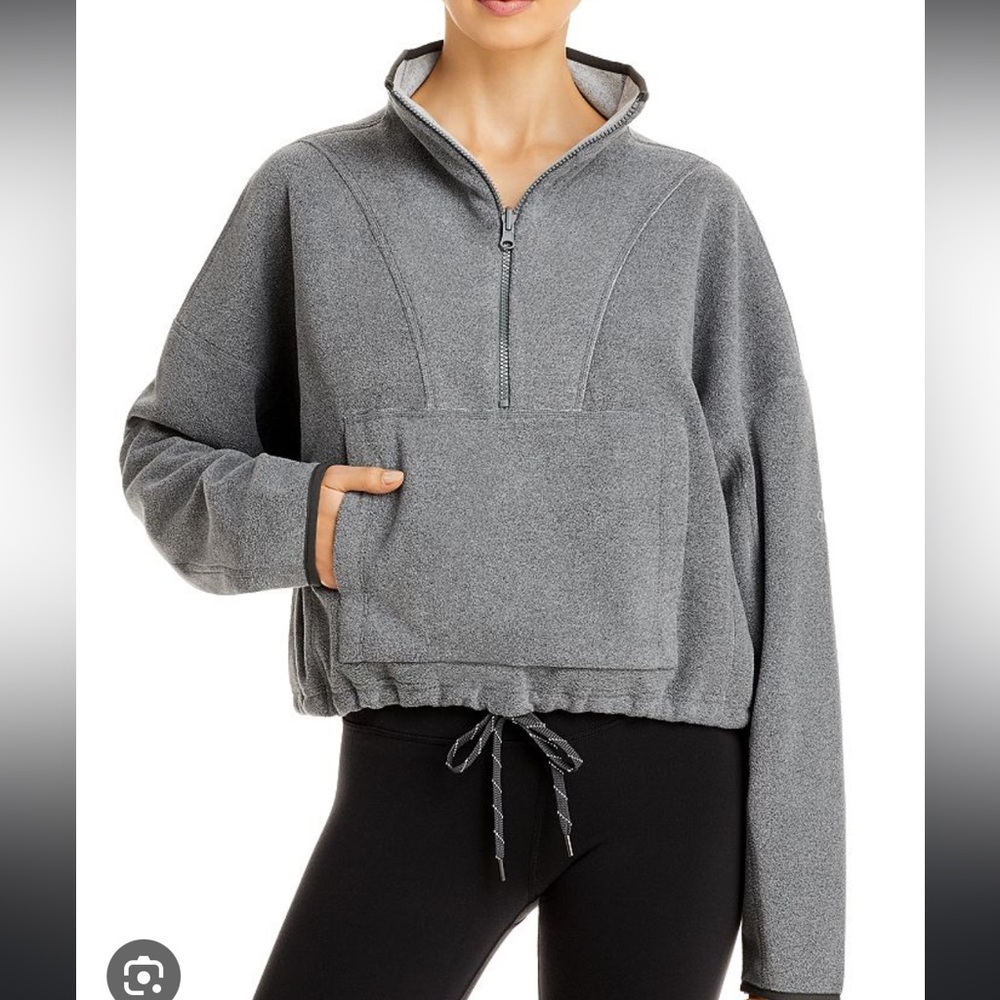 Alo Yin Yang Half Zip Pullover- heather gray, large